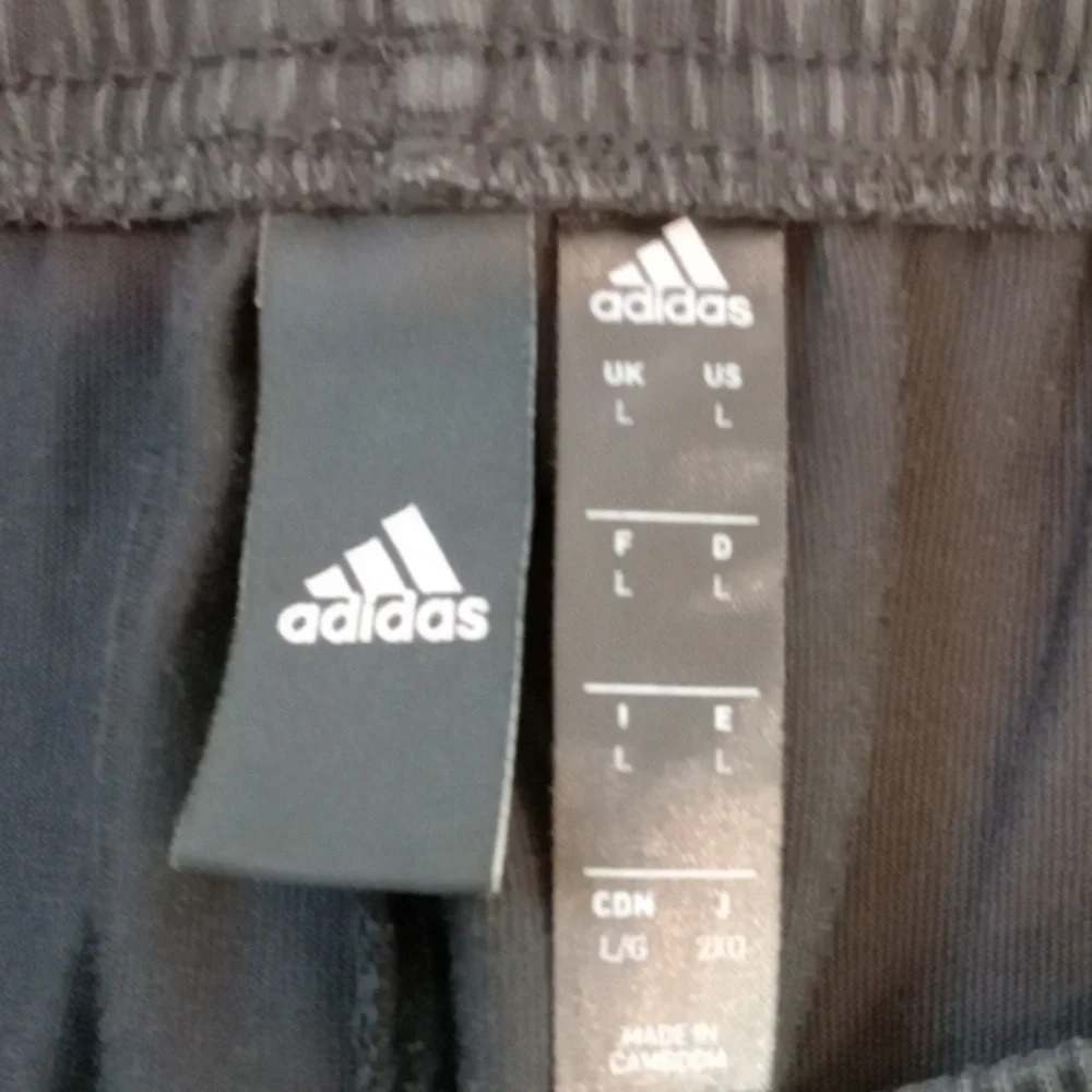 Adidas Spell Out Sweatpants Jogging Pants Black Drawstring Men's Sz L EUC NICE!